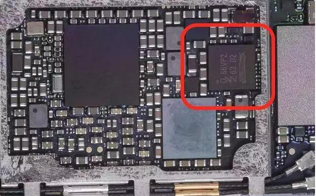 iPhone 6S將會配備一款型號為“66VP2”的全新NFC控制器，是否開放NFC是大家最期待的
